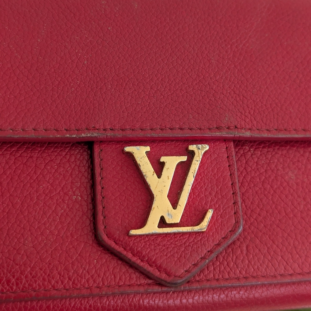 Louis Vuitton Lockme Red Leather Wallet - Picture 12 of 16